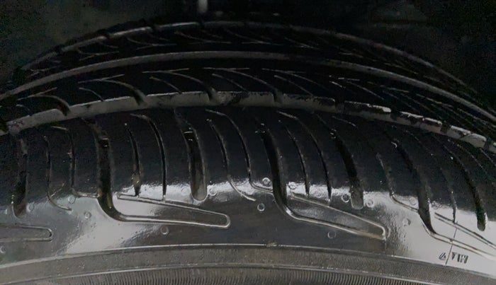 2017 Maruti Baleno RS 1.0 PETROL, Petrol, Manual, 56,651 km, Right Front Tyre Tread