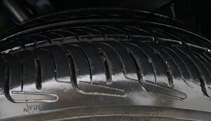 2017 Maruti Baleno RS 1.0 PETROL, Petrol, Manual, 56,651 km, Left Front Tyre Tread
