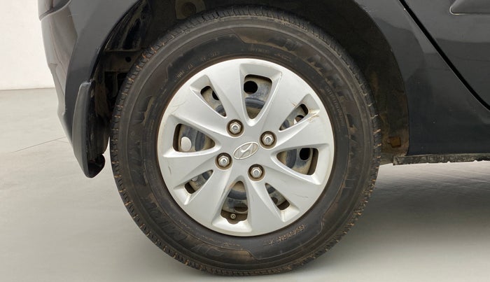 2011 Hyundai i10 MAGNA 1.2 KAPPA2, Petrol, Manual, 61,477 km, Right Rear Wheel