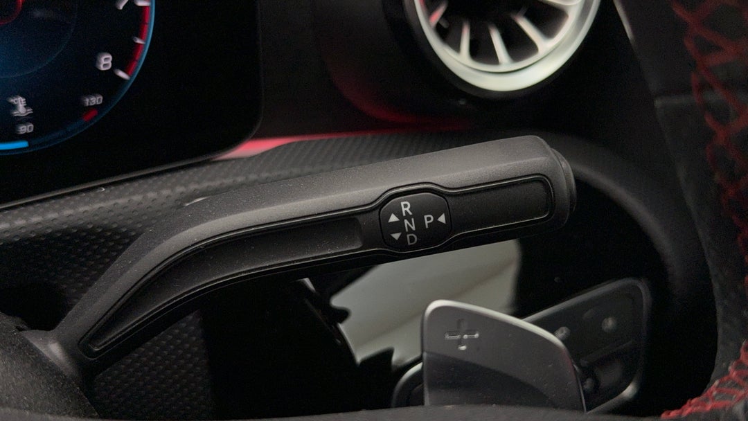 2021 Mercedes-benz A180 A180, Automatic, 25368 km, Gear Lever 