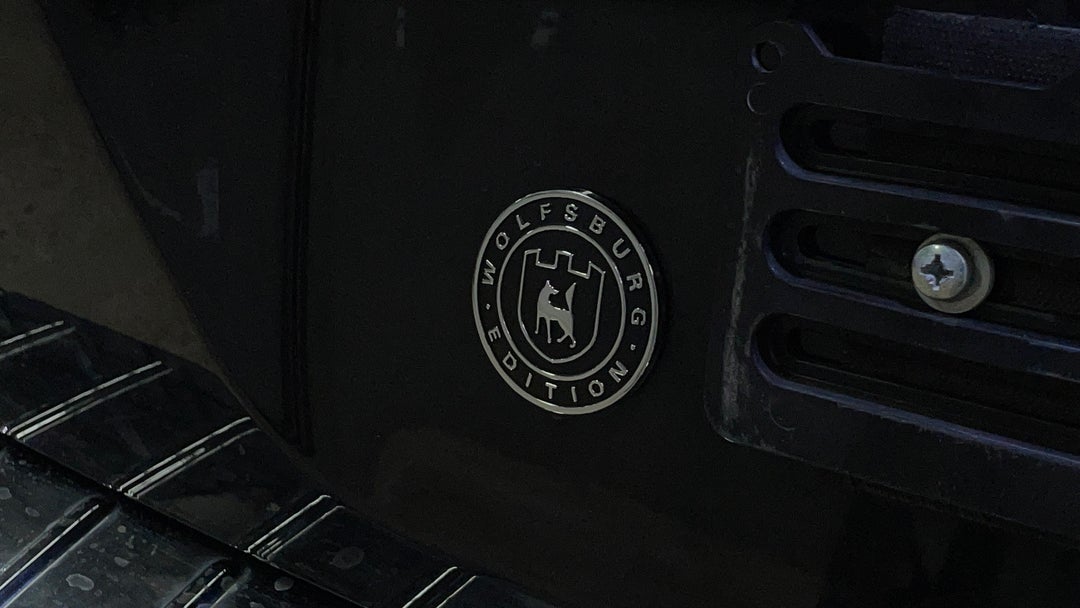 2015 Volkswagen Touareg 150 Tdi Element, Automatic, 81184 km, Badge (Boot Left Side)