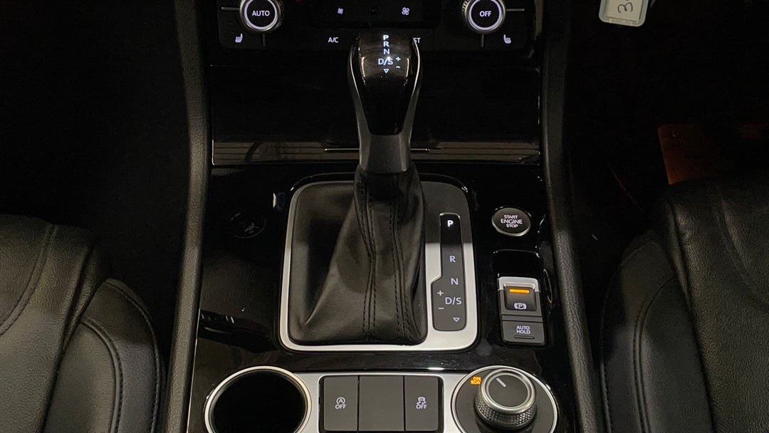 2015 Volkswagen Touareg 150 Tdi Element, Automatic, 81184 km, Gear Lever 