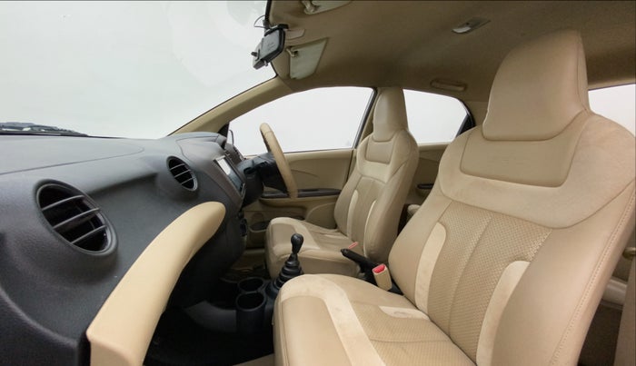 2013 Honda Brio E MT, Petrol, Manual, 62,275 km, Right Side Front Door Cabin