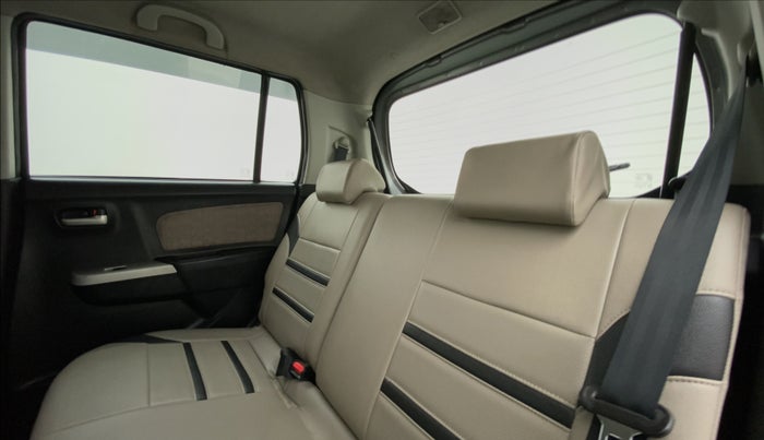2015 Maruti Wagon R 1.0 VXI, Petrol, Manual, 73,736 km, Right Side Rear Door Cabin