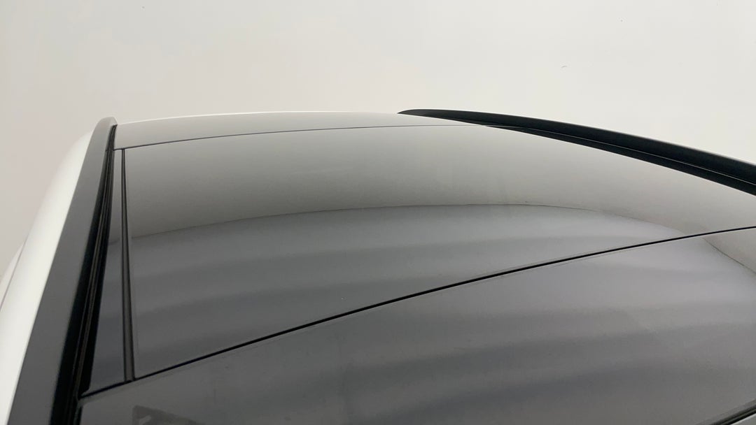 2020 Mercedes-benz GLA 200, Automatic, 25769 km, Roof/Sunroof View