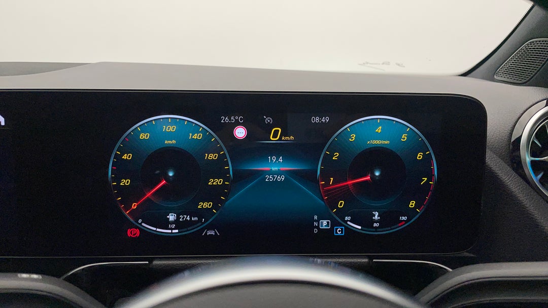 2020 Mercedes-benz GLA 200, Automatic, 25769 km, Odometer View