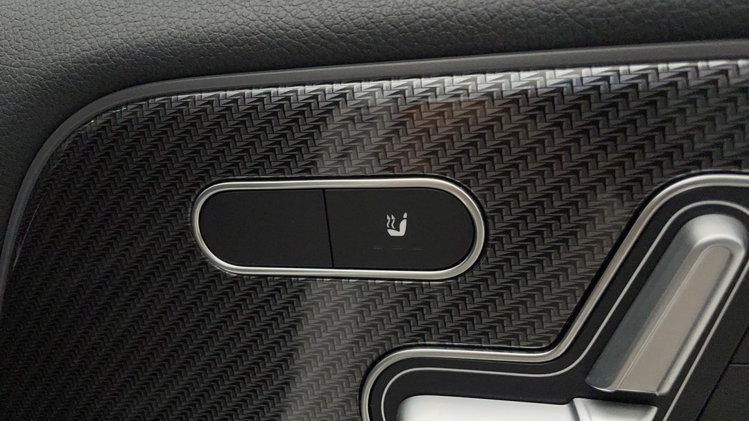 2020 Mercedes-benz GLA 200, Automatic, 25769 km, Ventilated Seats