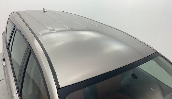 2019 Toyota Innova Crysta 2.4 GX 8 STR, Diesel, Manual, 1,87,298 km, Roof/Sunroof View