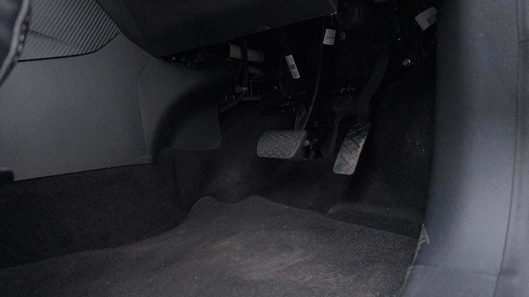 Pedals and Footmat