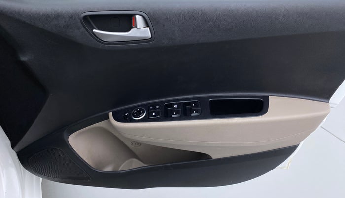 2014 Hyundai Xcent S 1.2, Petrol, Manual, 43,705 km, Driver Side Door Panels Control