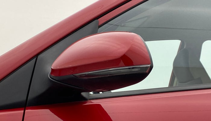 2022 Hyundai NEW SANTRO SPORTZ 1.1, Petrol, Manual, 452 km, Left rear-view mirror - Minor scratches