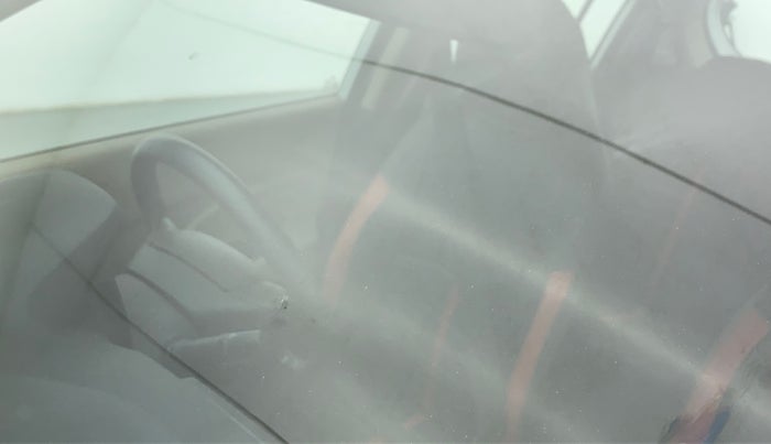 2019 Hyundai NEW SANTRO ERA 1.1, Petrol, Manual, 15,266 km, Front windshield - Minor spot on windshield