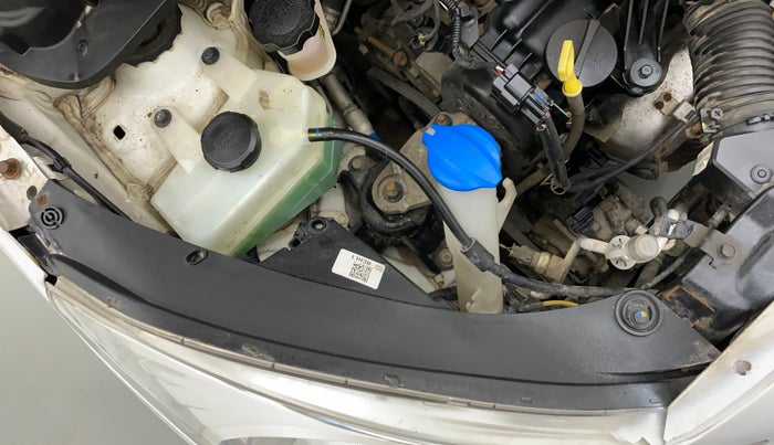 2019 Hyundai NEW SANTRO ERA 1.1, Petrol, Manual, 15,266 km, Right headlight - Clamp has minor damage