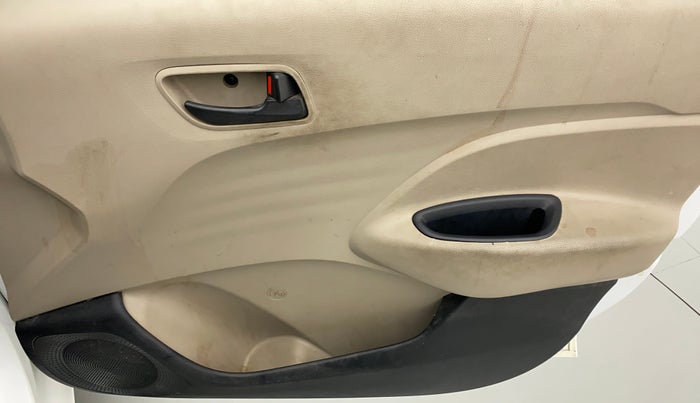 2019 Hyundai NEW SANTRO ERA 1.1, Petrol, Manual, 15,266 km, Driver Side Door Panels Control