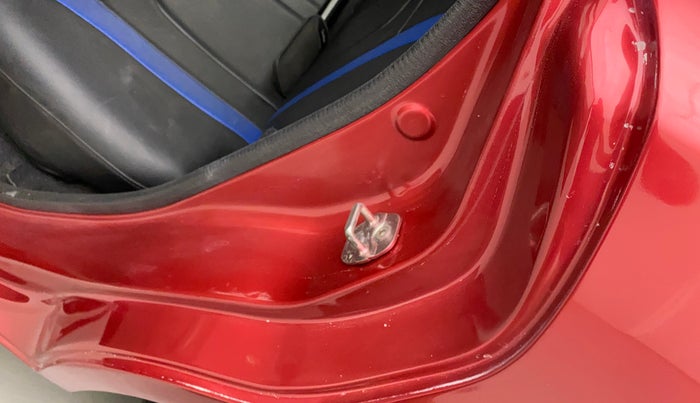 2015 Datsun Go T, Petrol, Manual, 25,972 km, Left C pillar - Minor scratches