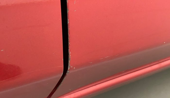 2015 Datsun Go T, Petrol, Manual, 25,972 km, Driver-side door - Slightly rusted