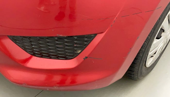 2015 Datsun Go T, Petrol, Manual, 25,972 km, Front bumper - Minor scratches