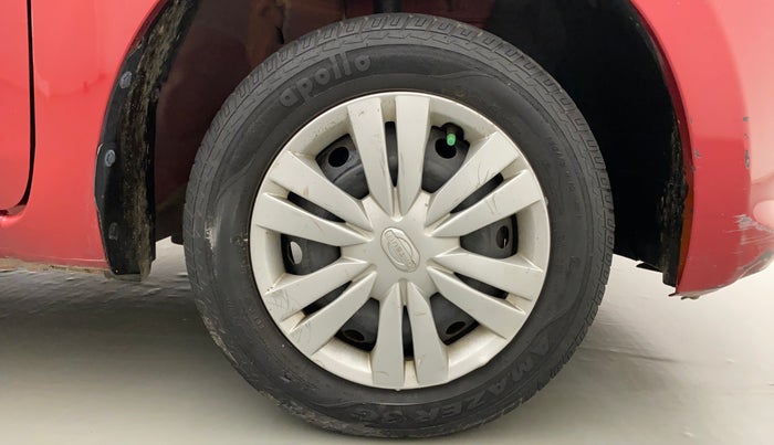 2015 Datsun Go T, Petrol, Manual, 25,972 km, Right Front Wheel