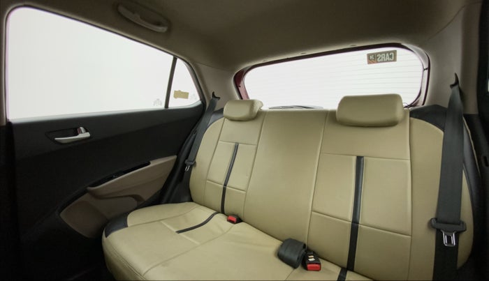 2015 Hyundai Grand i10 ASTA (O) 1.2 KAPPA VTVT, Petrol, Manual, 48,912 km, Right Side Rear Door Cabin
