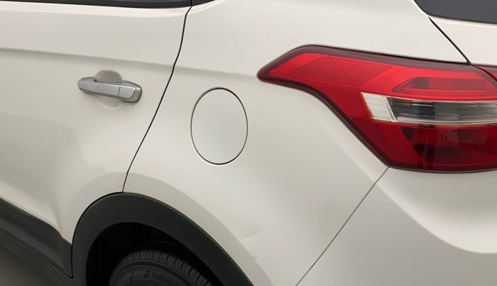 2016 Hyundai Creta SX PLUS 1.6 PETROL, Petrol, Manual, 1,06,748 km, Left quarter panel - Slightly dented