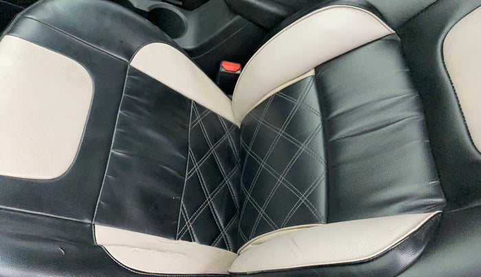 2016 Hyundai Creta SX PLUS 1.6 PETROL, Petrol, Manual, 1,06,748 km, Front left seat (passenger seat) - Cover slightly torn