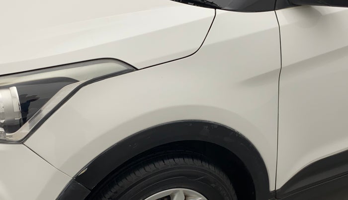 2016 Hyundai Creta SX PLUS 1.6 PETROL, Petrol, Manual, 1,06,748 km, Left fender - Minor scratches