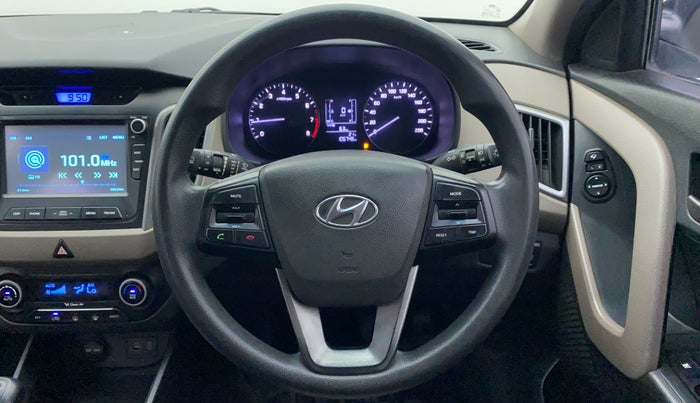 2016 Hyundai Creta SX PLUS 1.6 PETROL, Petrol, Manual, 1,06,748 km, Steering Wheel Close Up