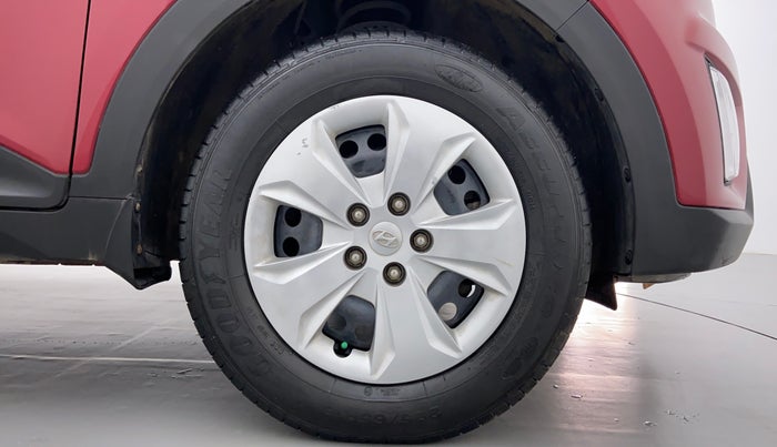 2017 Hyundai Creta 1.6 E + VTVT, Petrol, Manual, 26,916 km, Right Front Tyre