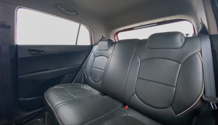 2017 Hyundai Creta 1.6 E + VTVT, Petrol, Manual, 26,916 km, Right Side Rear Door Cabin View