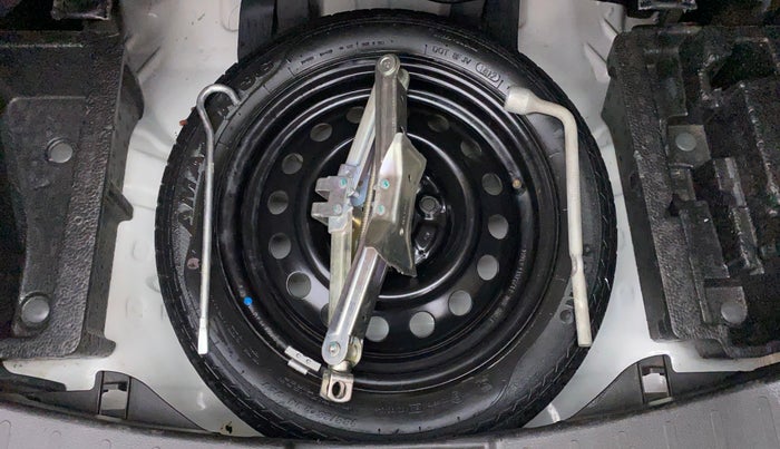 2017 Maruti Wagon R 1.0 VXI, Petrol, Manual, 77,745 km, Spare Tyre