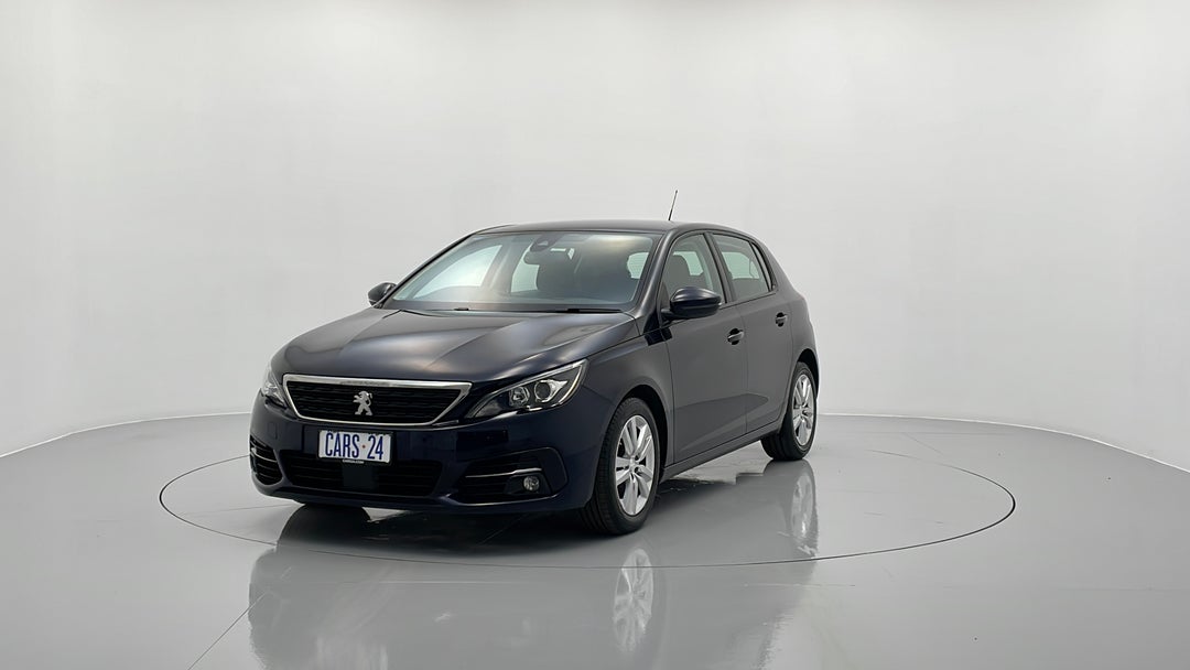 Left Front Diagonal (45- Degree) View