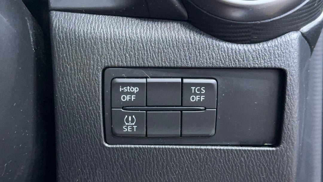 2021 Mazda CX-3 Maxx Sport (FWD), Automatic, 54908 km, Utility Switches/Buttons