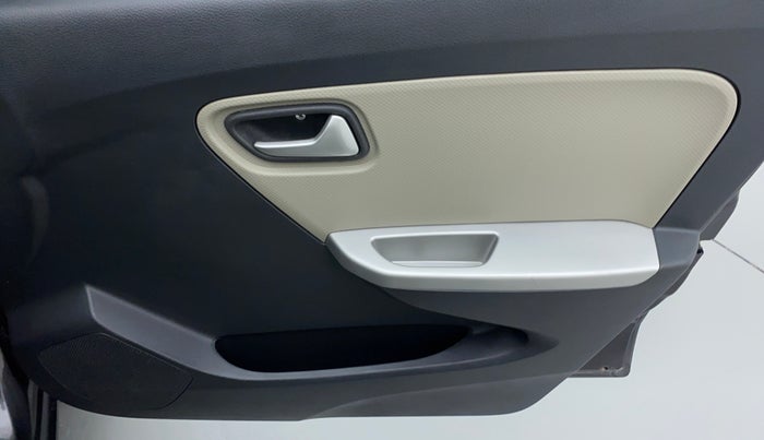 2018 Maruti Alto K10 VXI P, Petrol, Manual, 29,232 km, Driver Side Door Panels Control