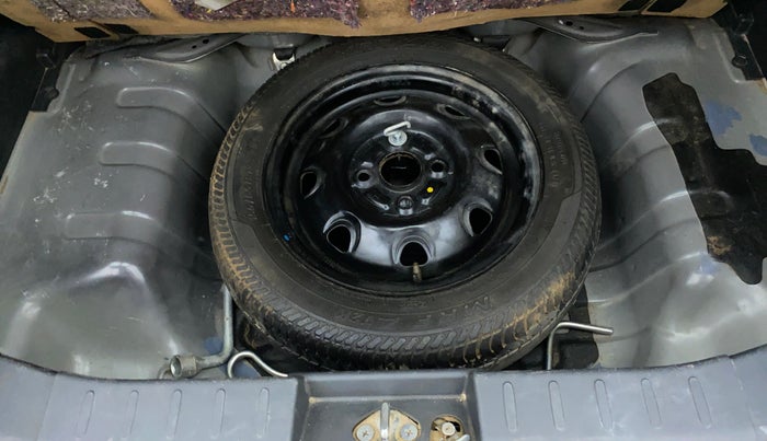 2018 Maruti Alto K10 VXI P, Petrol, Manual, 29,232 km, Spare Tyre