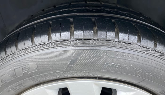 2018 Volkswagen Polo COMFORTLINE 1.0 PETROL, Petrol, Manual, 13,690 km, Left Rear Tyre Tread