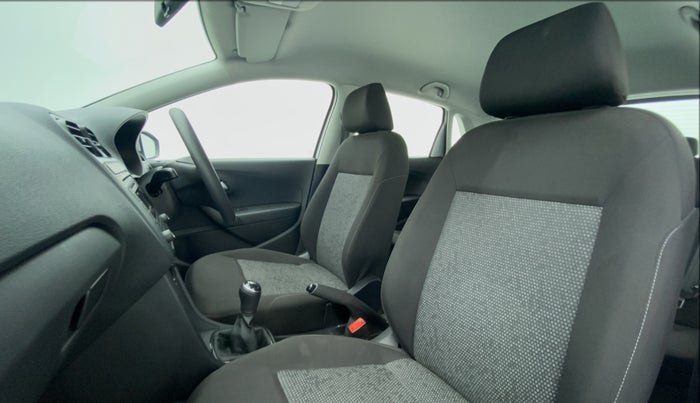 2018 Volkswagen Polo COMFORTLINE 1.0 PETROL, Petrol, Manual, 13,690 km, Right Side Front Door Cabin