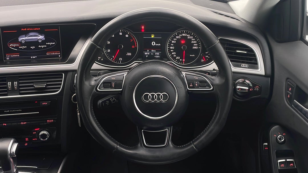 2014 Audi A4 2.0 Tfsi Ambition Quattro, Automatic, 98518 km, Steering Wheel Close-up