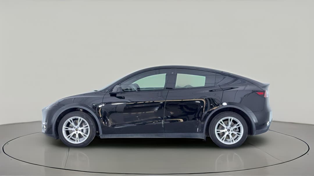 2023 Tesla Model Y Long Range, Automatic, 43869 km, Left Side View