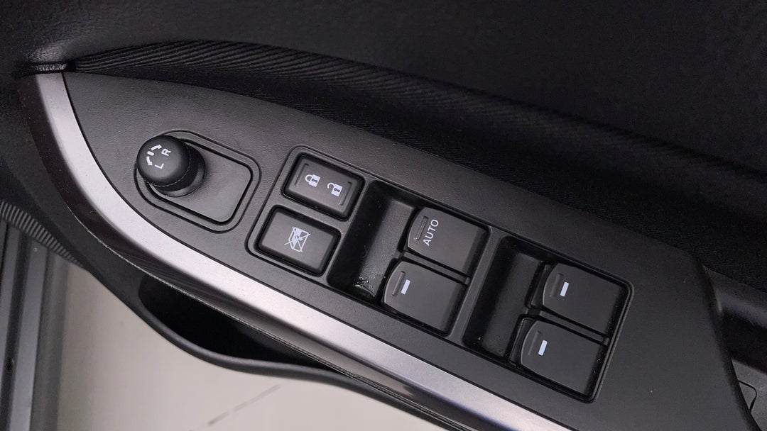 Drivers Side Door Panel Controls