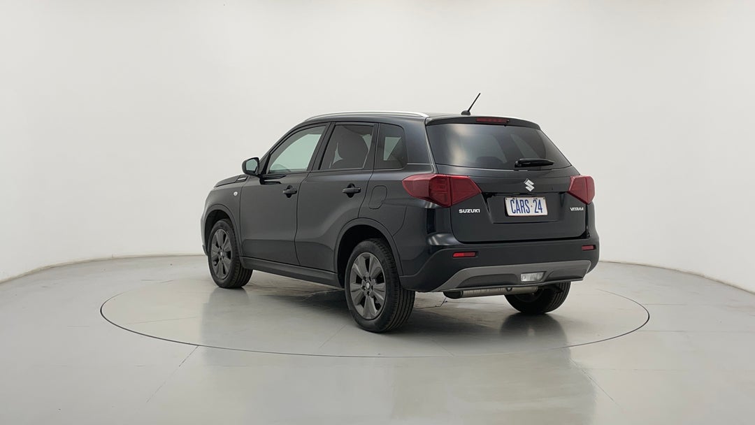 Left Back Diagonal (45- Degree) View