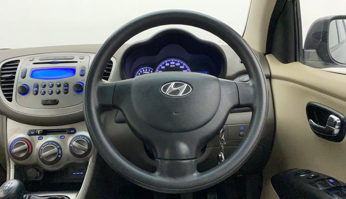 2011 Hyundai i10 SPORTZ 1.2, Petrol, Manual, 32,786 km, Steering Wheel Close Up