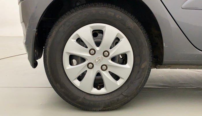 2011 Hyundai i10 SPORTZ 1.2, Petrol, Manual, 32,786 km, Right Rear Wheel
