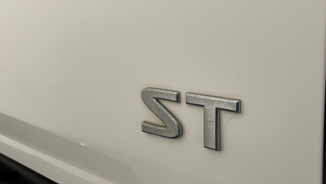 Badge (Boot Right Side)