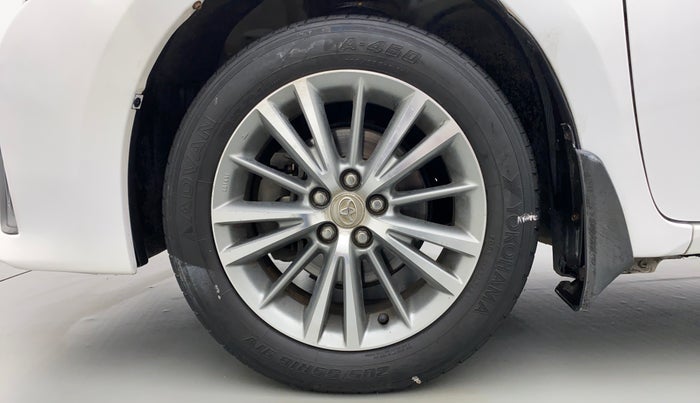 2016 Toyota Corolla Altis VL AT, Petrol, Automatic, 42,403 km, Left Front Wheel