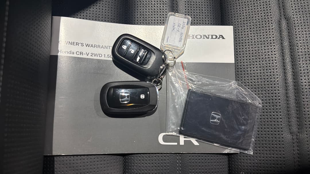2024 Honda CR-V Vti L (2WD) 5 Seats, Automatic, 25638 km, Key Close-up