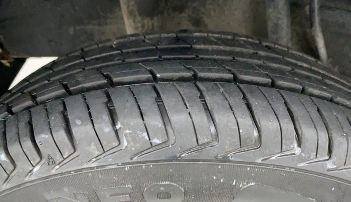 2019 Datsun Redi Go A, Petrol, Manual, 21,951 km, Right Rear Tyre Tread