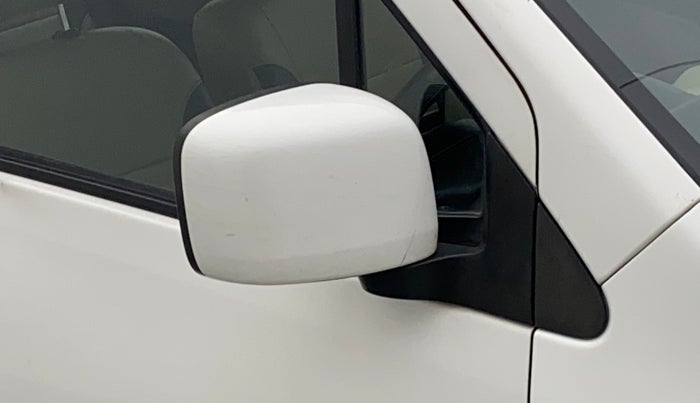 2017 Maruti Wagon R 1.0 VXI, CNG, Manual, 89,908 km, Right rear-view mirror - Mirror motor not working