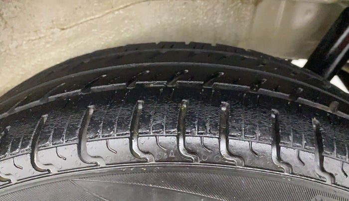 2017 Maruti Wagon R 1.0 VXI, CNG, Manual, 89,908 km, Left Rear Tyre Tread