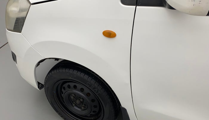 2017 Maruti Wagon R 1.0 VXI, CNG, Manual, 89,908 km, Left fender - Minor scratches