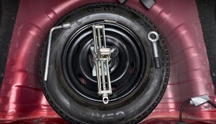 2018 Datsun Redi Go T (O), Petrol, Manual, 21,877 km, Spare Tyre